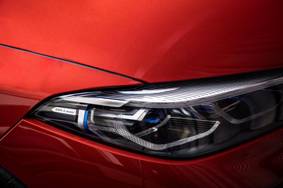 Детали экстерьера BMW M8 Competition Convertible (F91) 2019 года  (фото 15 из 23)